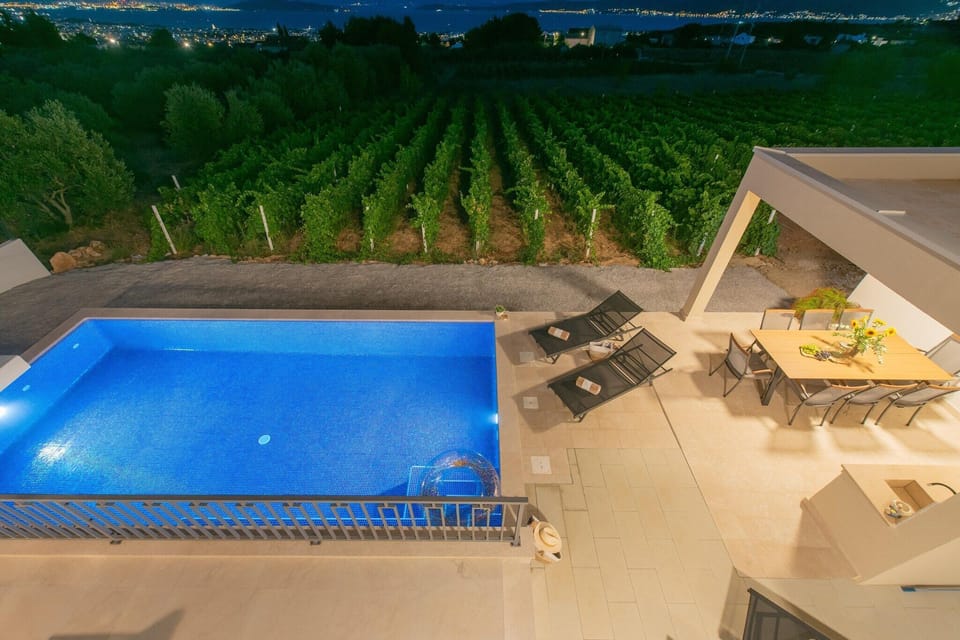 Holiday Home Swimming Pool