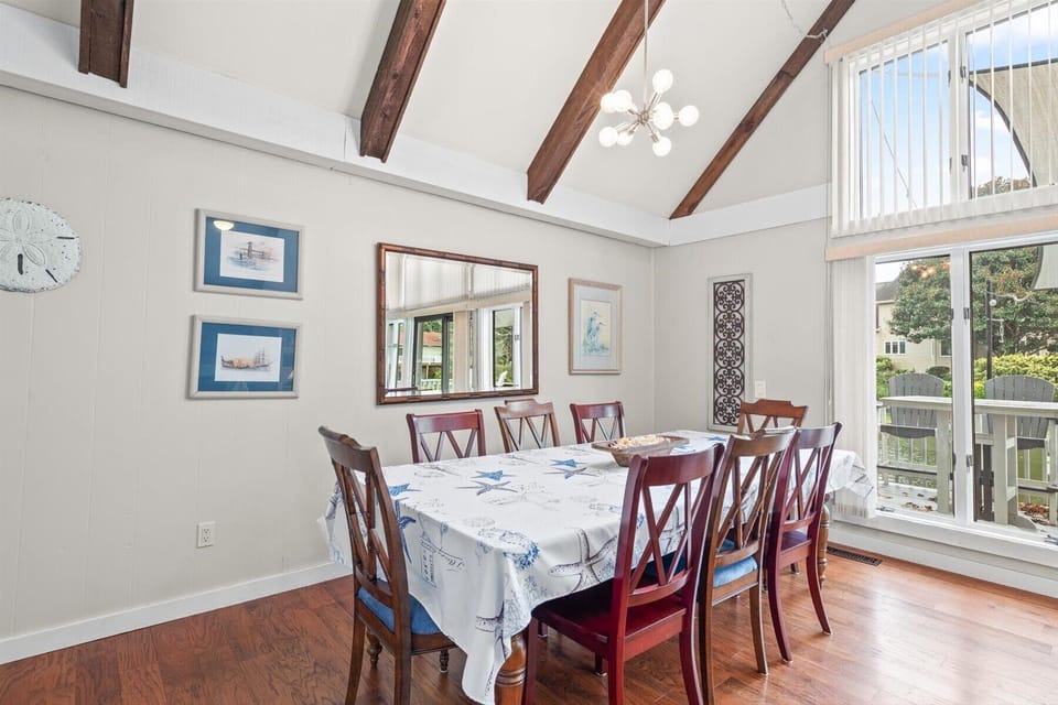 Whether it's the start or end of your day, Cherish those Moments gathered around a Warm Meal!