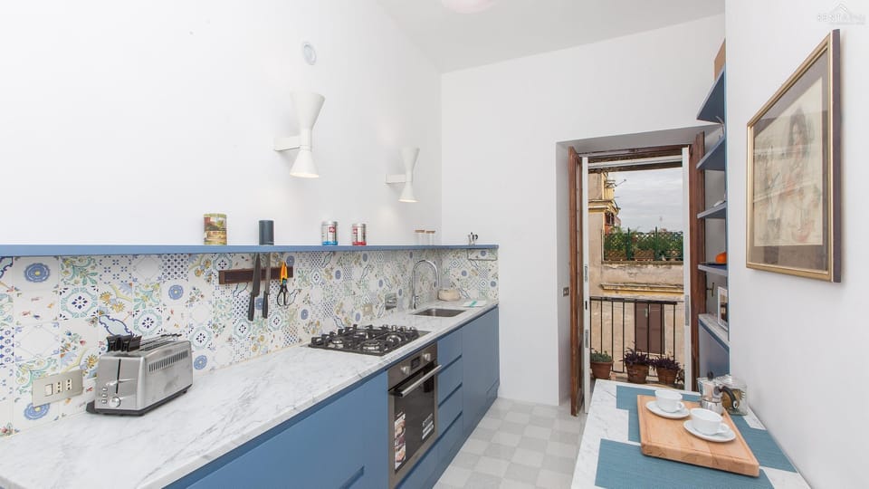 Apartment | Private kitchen | Microwave, dishwasher, espresso maker, coffee/tea maker