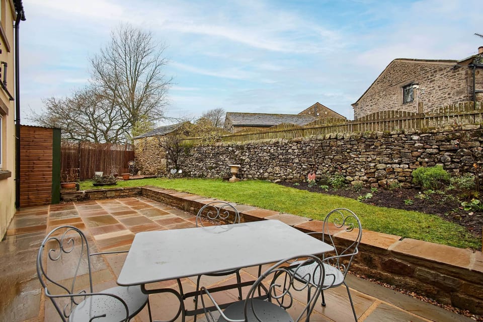 36 Hardy Meadows, Grassington - Host & Stay
