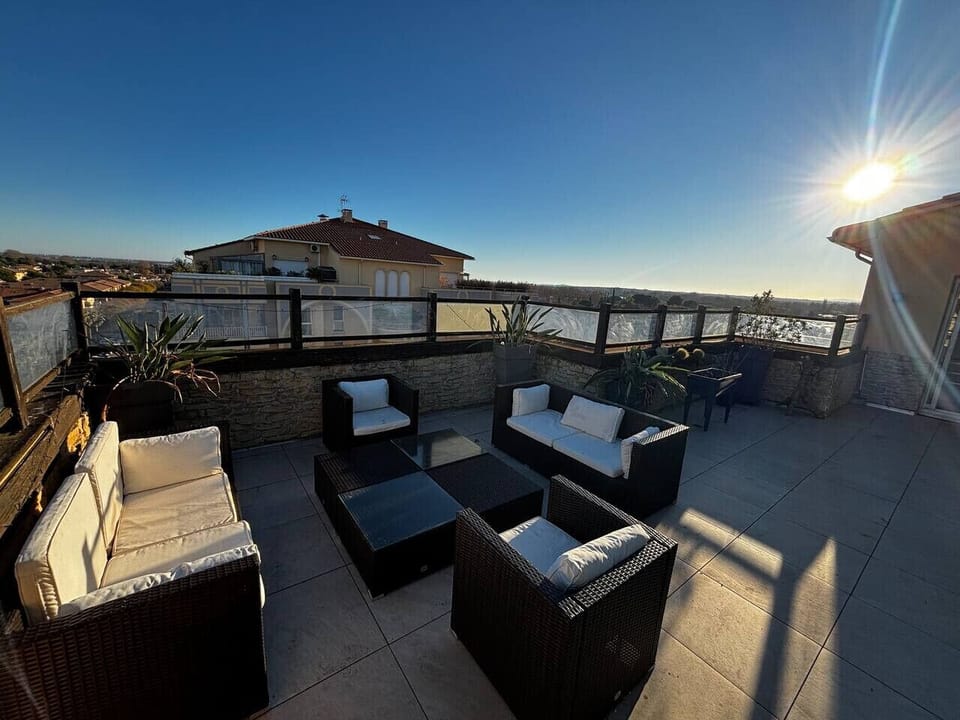 rande terrasse avec une vu imprenable