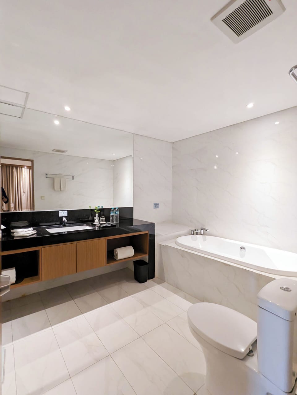 Elite Double Room | Desk, free WiFi