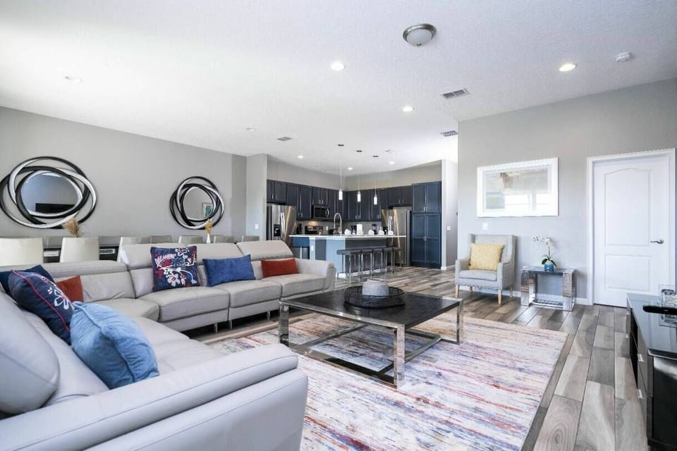 Communal lounge / TV room,Living Room