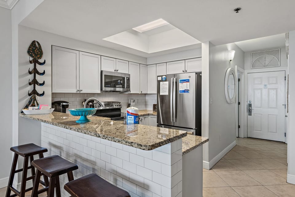Condo, Multiple Beds (Ariel Dunes II 1609) | Private kitchen | Oven, toaster