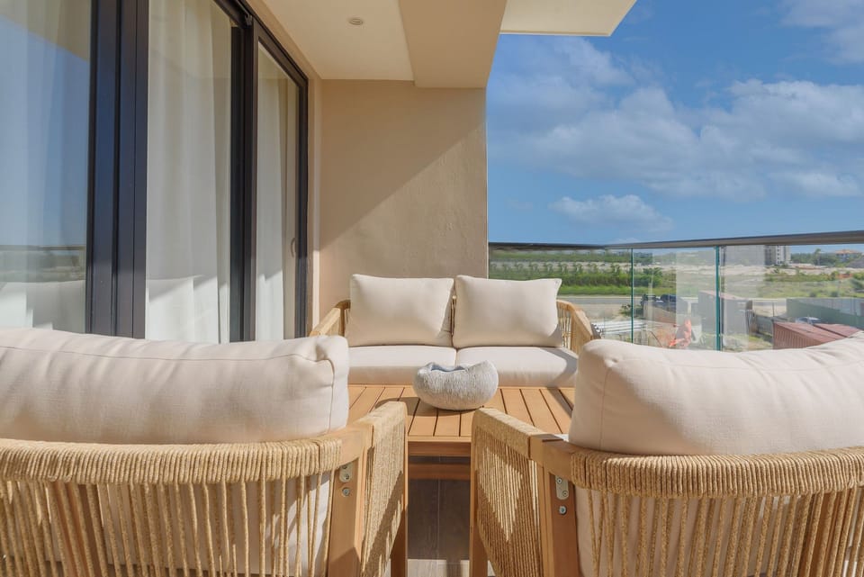 Balcony / Terrace