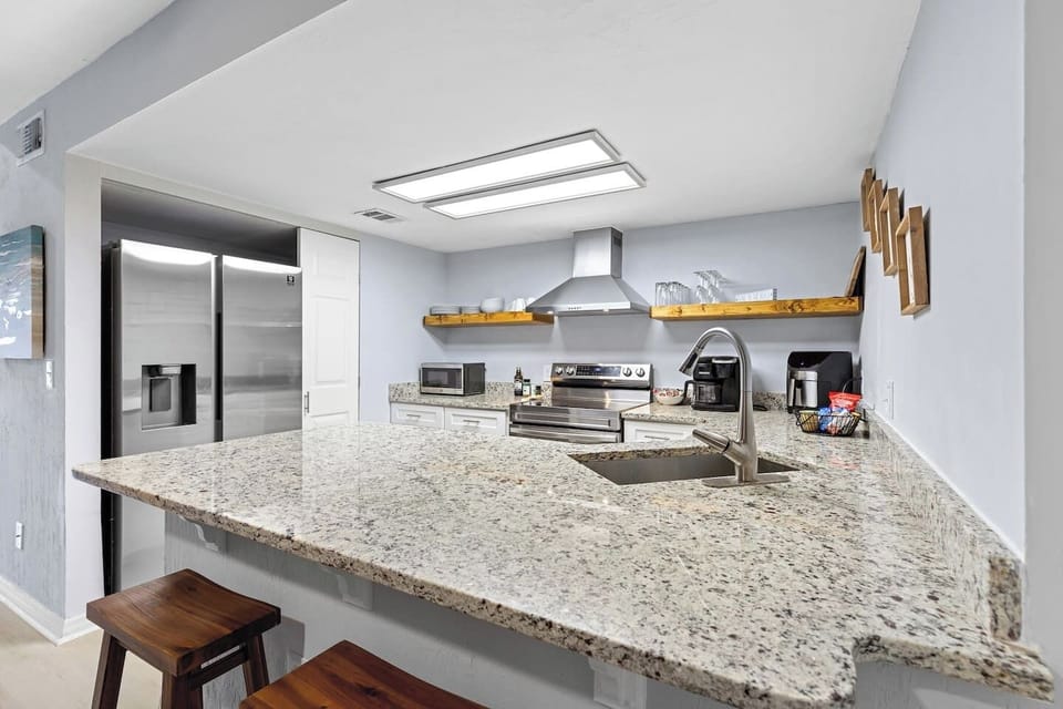 Start mornings slow with coffee, easy breakfasts, and space to gather before heading out to the beach.