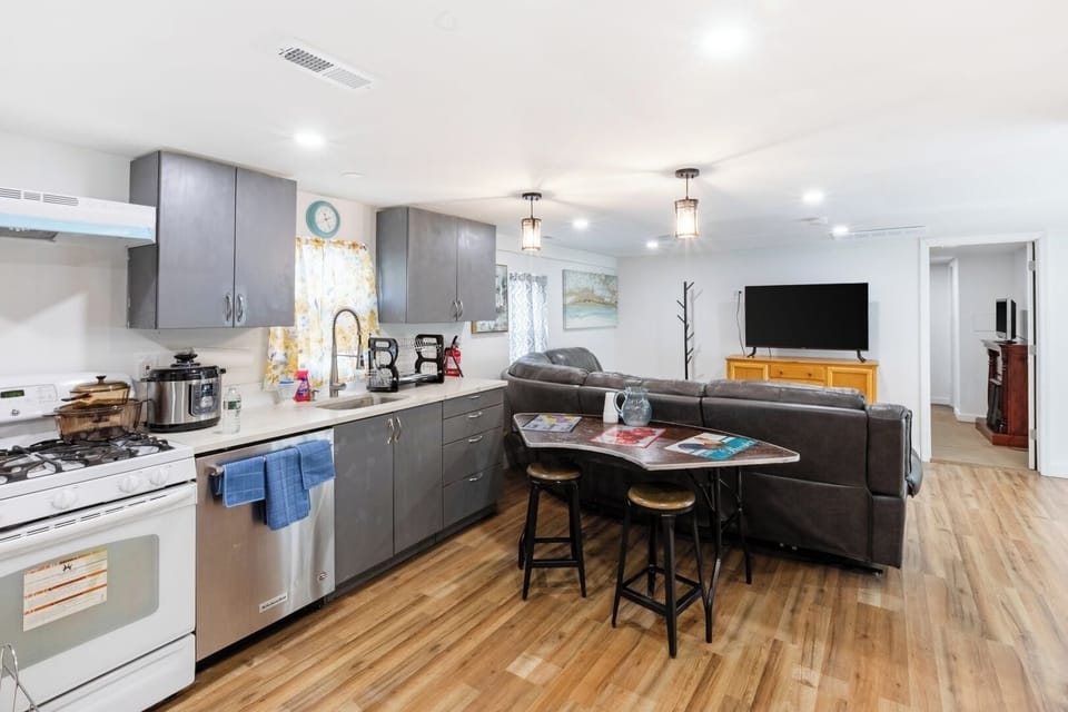 House (2 Bedrooms) | Floor plan