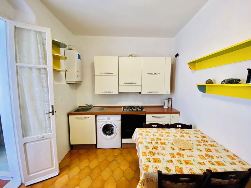 Panoramic Penthouse, Multiple Beds, Air conditioning, Ocean View | Private kitchen | Espresso maker, coffee/tea maker, electric kettle, cleaning supplies