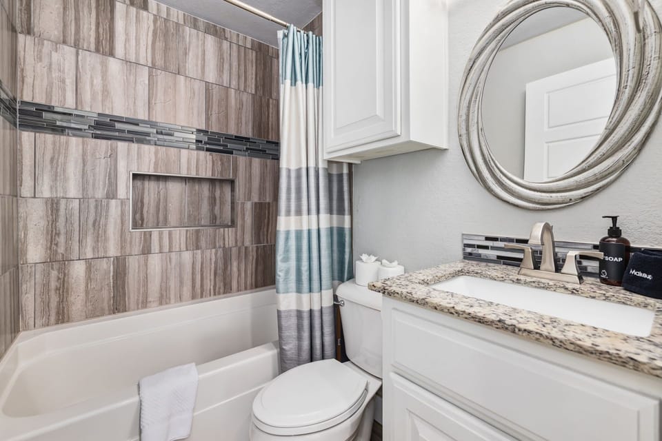 The full bathroom on the main floor.