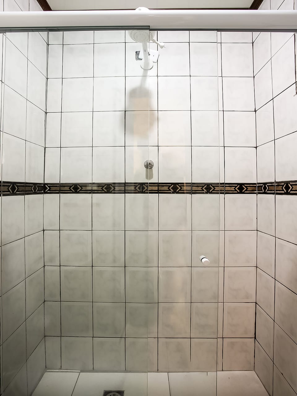 Twin Room | Bathroom | Shower, free toiletries, towels, soap