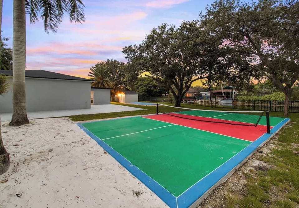 Sport court
