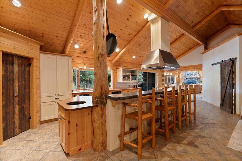 Kitchen with bar seating