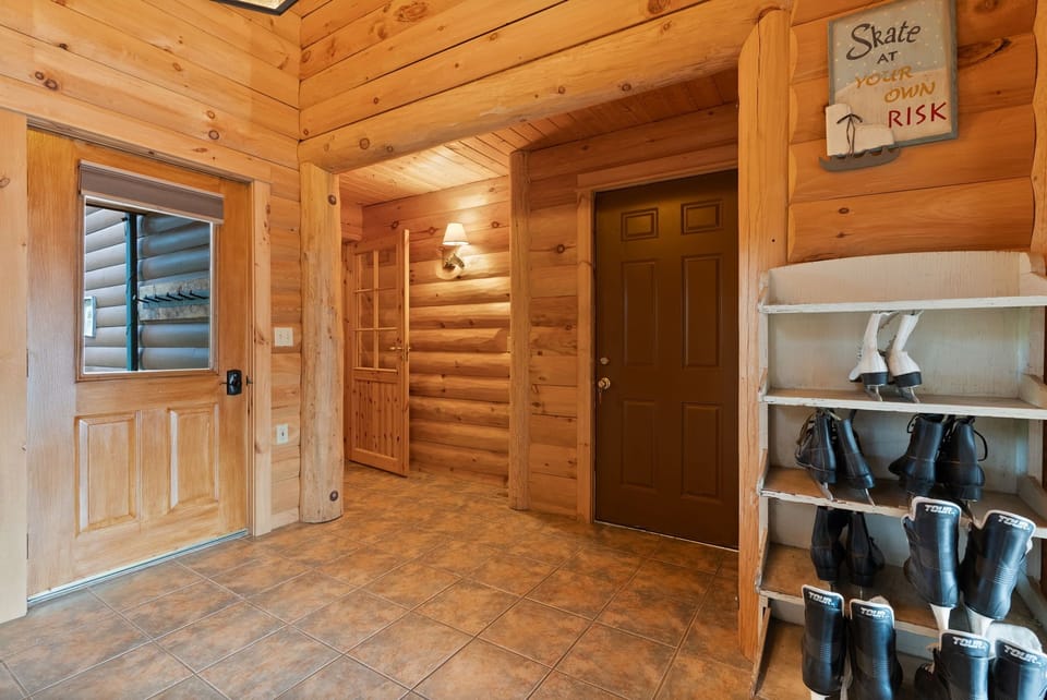 Back entrance (stakes available upon request)