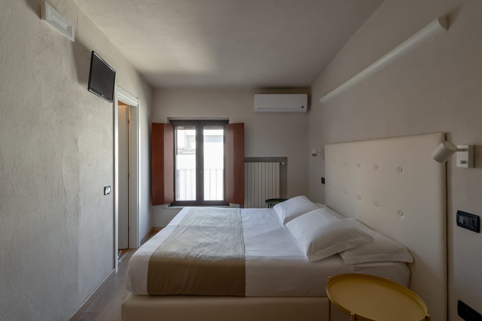 In-room safe, desk, cribs/infant beds, rollaway beds