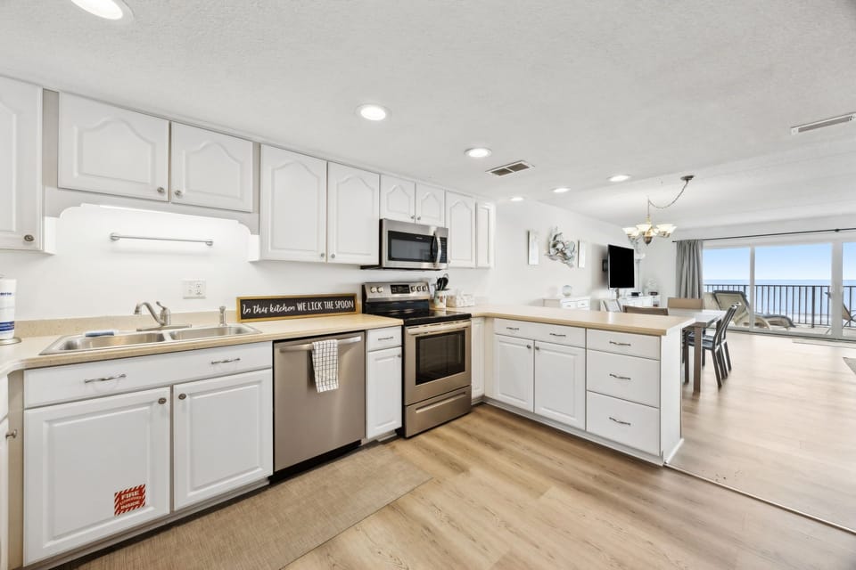 Lots of counter space