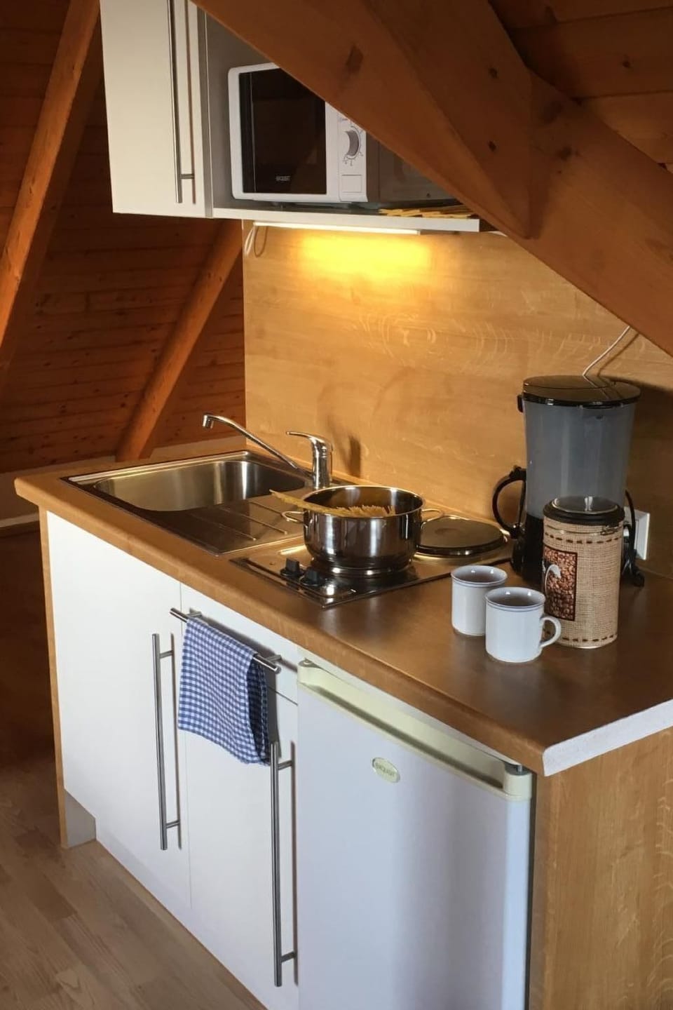 Kitchen / Dining Room