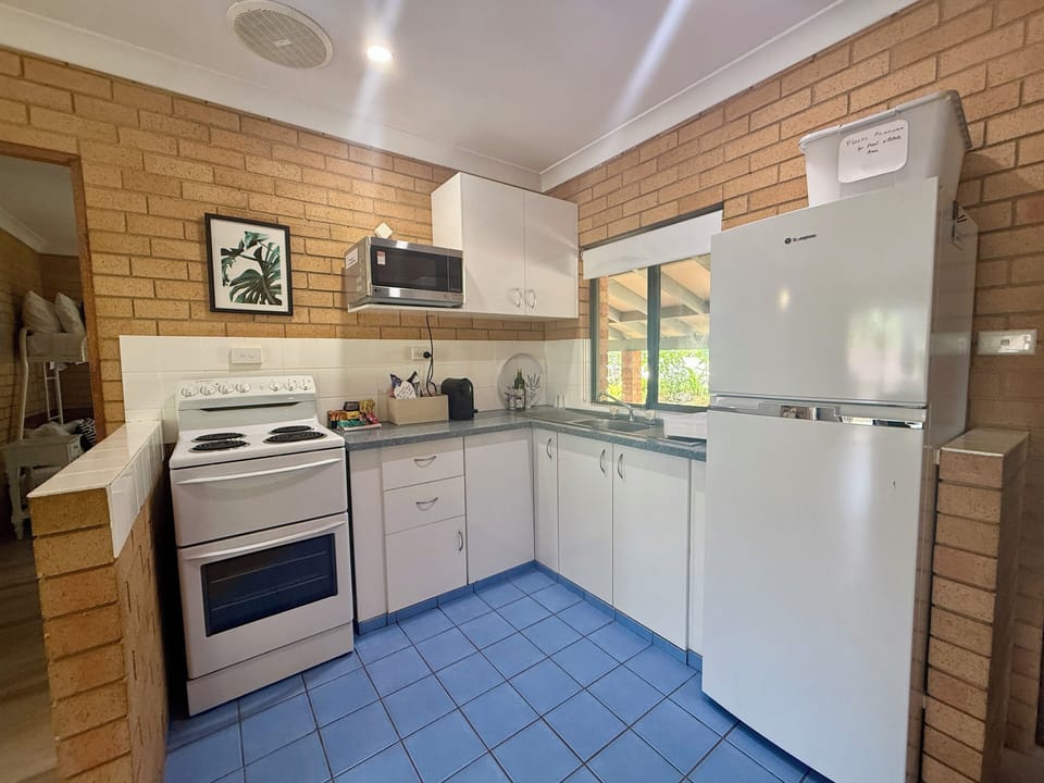 Apartment, Courtyard View | Private kitchen
