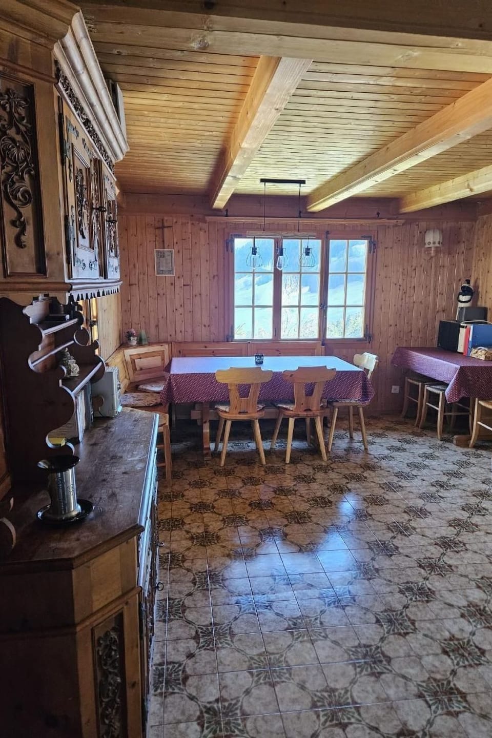 Kitchen / Dining Room