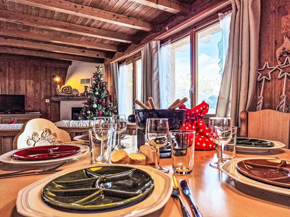 Wood, Home, Winter, House, Furniture, Cottage, Snow, Freezing, Dining Room