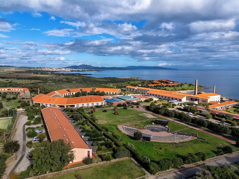 Landscape, Residential Area, Bird'S-Eye View, Human Settlement, Aerial Photography, Resort, Estate, Resort Town, Coast, Eco Hotel