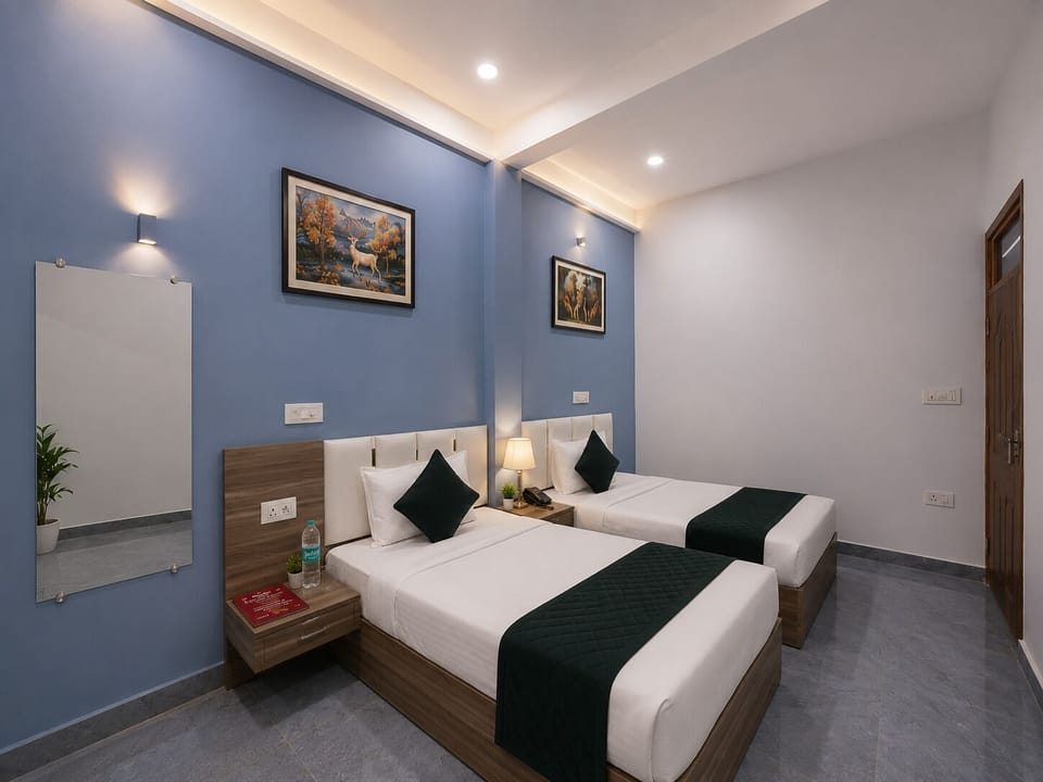 Premium bedding, memory foam beds, desk, iron/ironing board