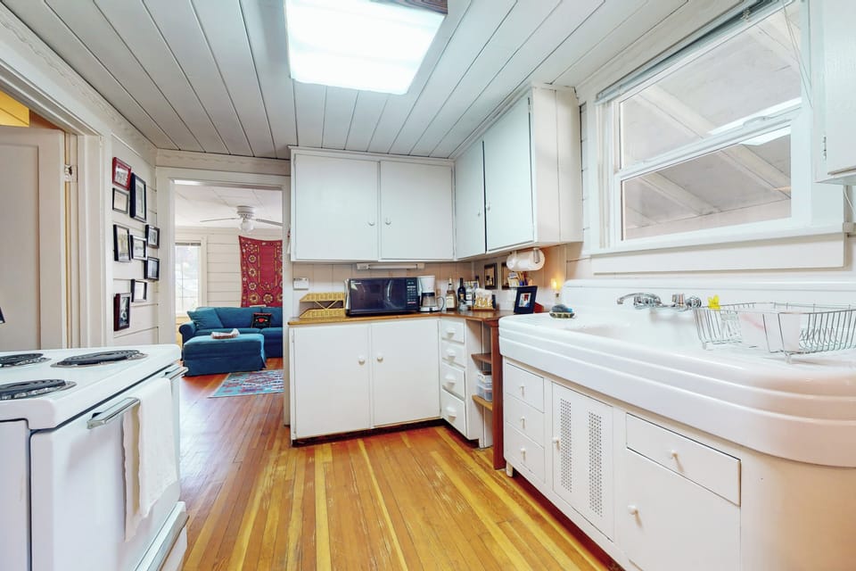 House (1 Bedroom) | Interior
