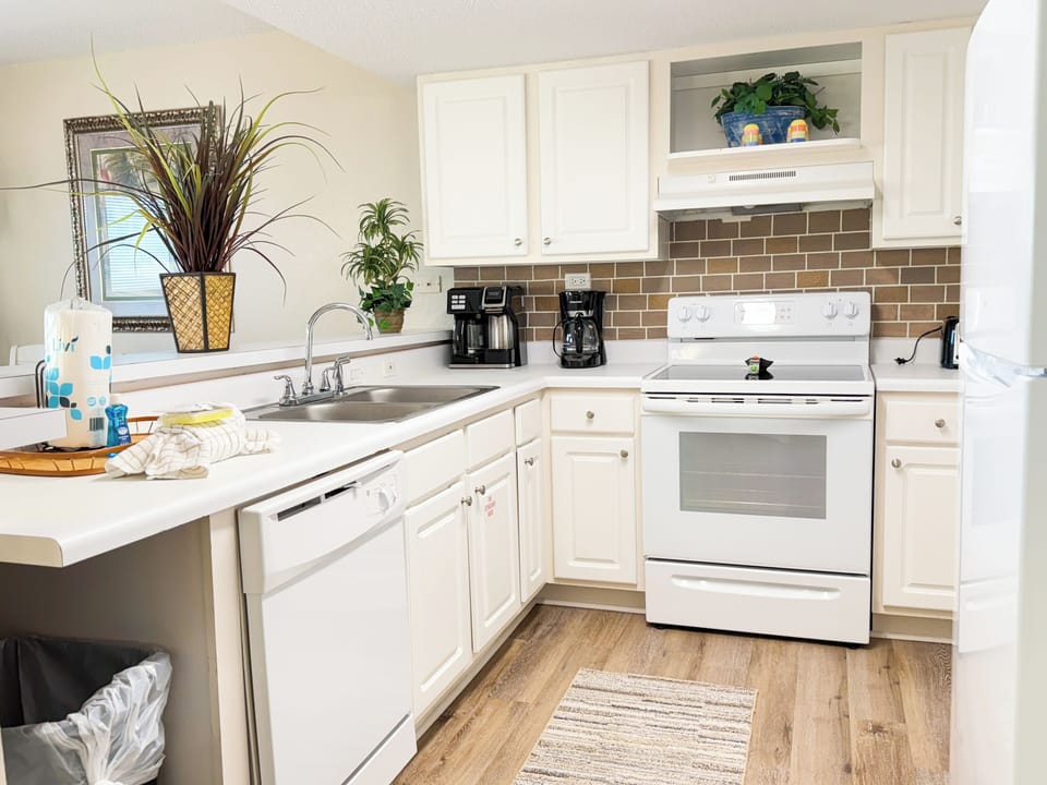 Islander Beach Resort #7005 Kitchen