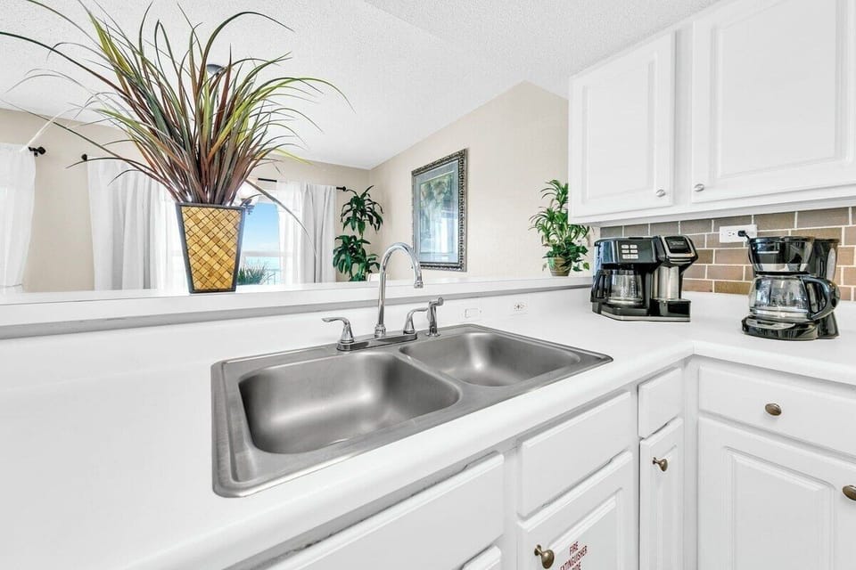 Islander Beach Resort #7005 Kitchen