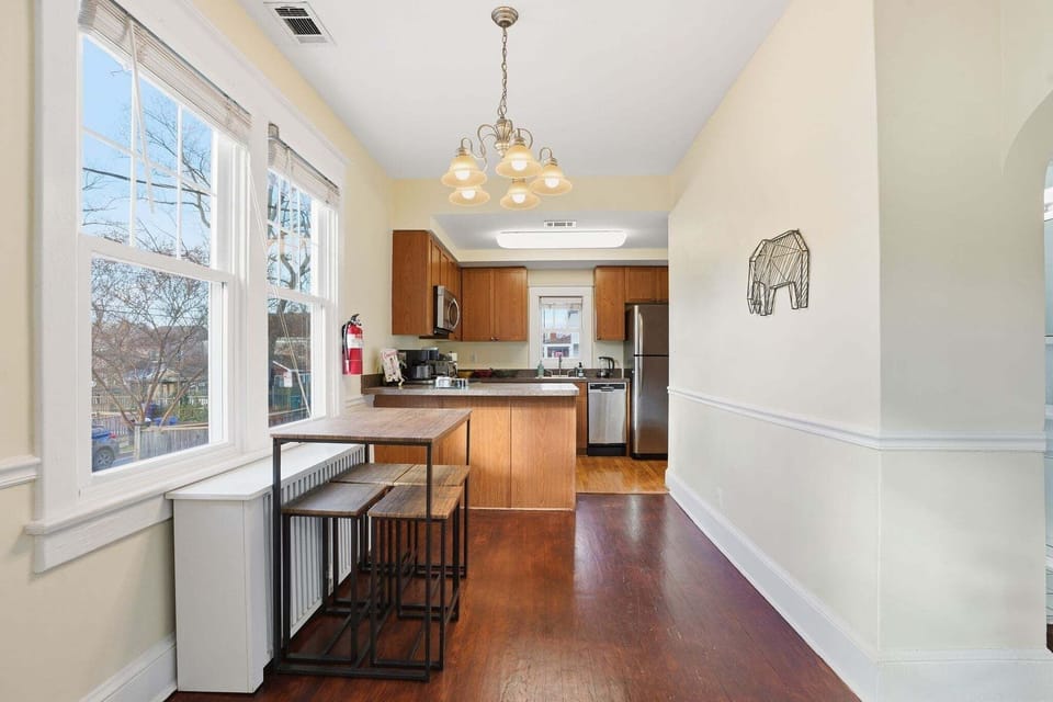 House, 3 Bedrooms | Private kitchen | Fridge, oven, coffee/tea maker, electric kettle