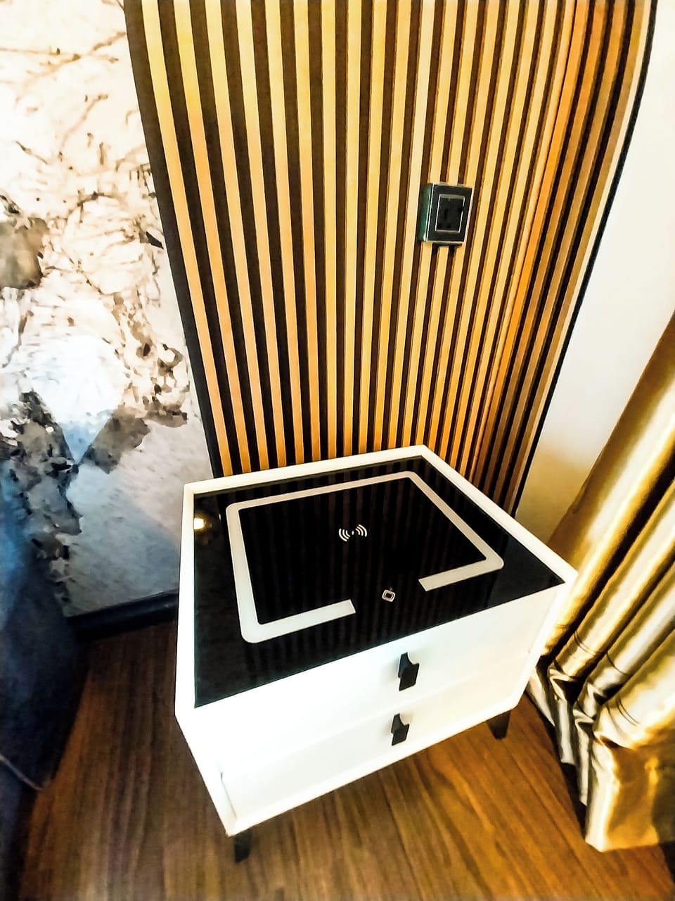 Room amenity