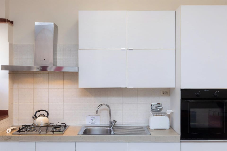Apartment | Private kitchen | Microwave, dishwasher, espresso maker, coffee/tea maker