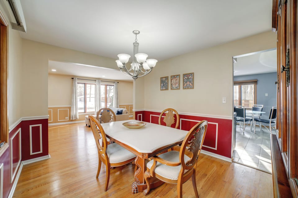 Dining Area | Main Level