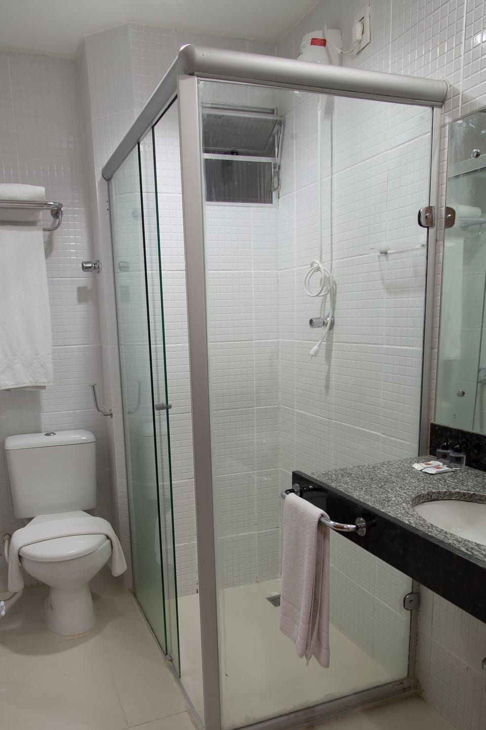 Superior Triple Room | Bathroom | Shower, towels, soap, shampoo