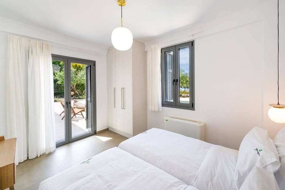 Villa Cypressa image