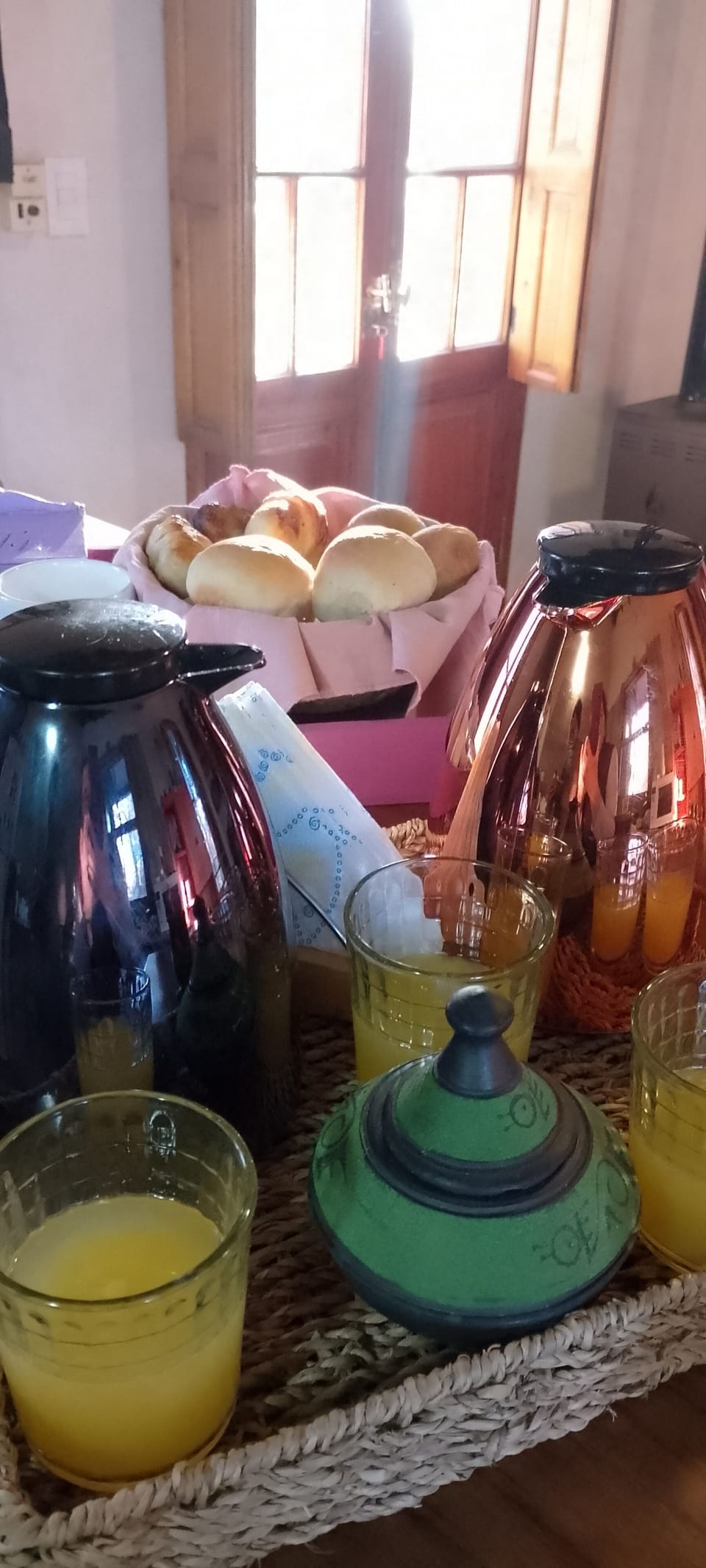 Free daily continental breakfast