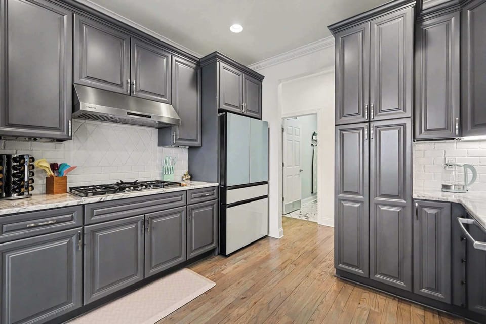 The fully equipped kitchen is designed to meet all your cooking needs and invites slow mornings with coffee or breakfast. Enjoy a cozy dining nook for four, plus additional seating for two at the island.