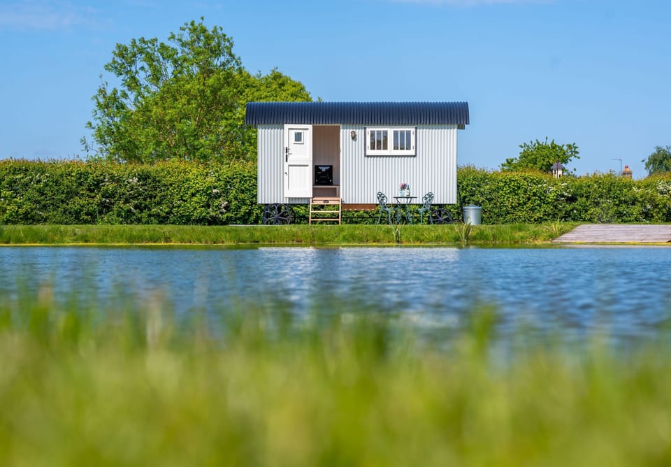 The Shepherd's Hut at Anvil House, Suffolk glamping