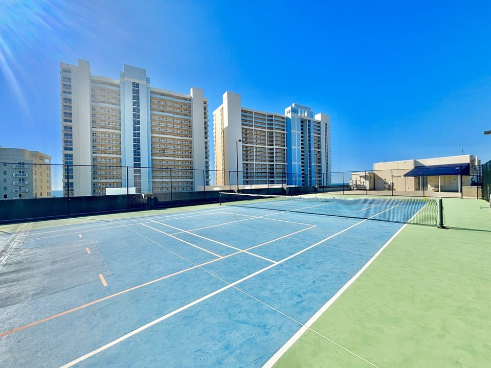Tennis and pickleball courts available on top of parking garage!