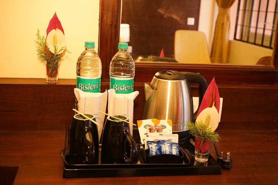 Double Room, Housekeeping, Garden View | Coffee and/or coffee maker
