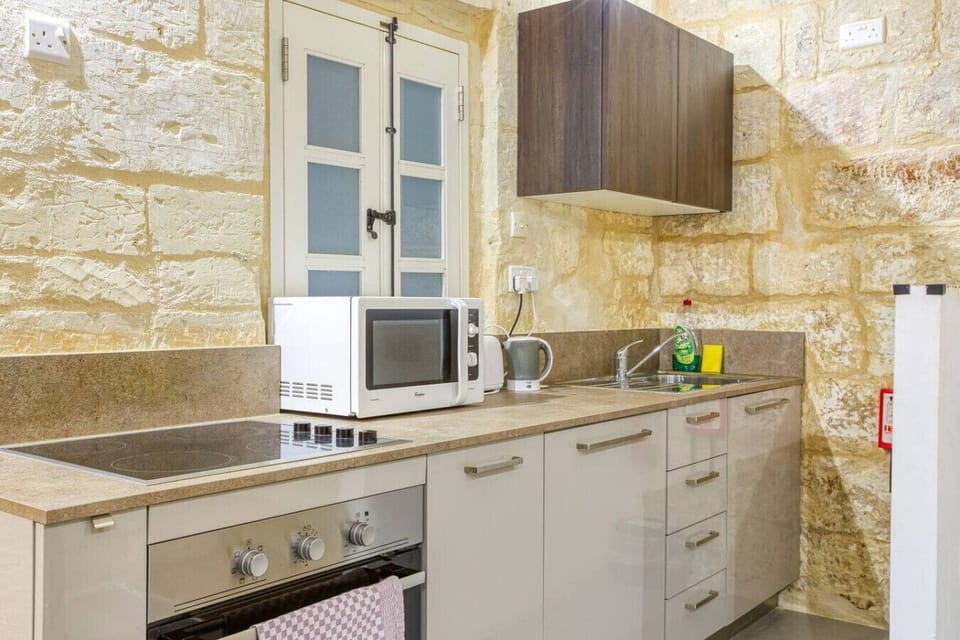 House | 1 bedroom