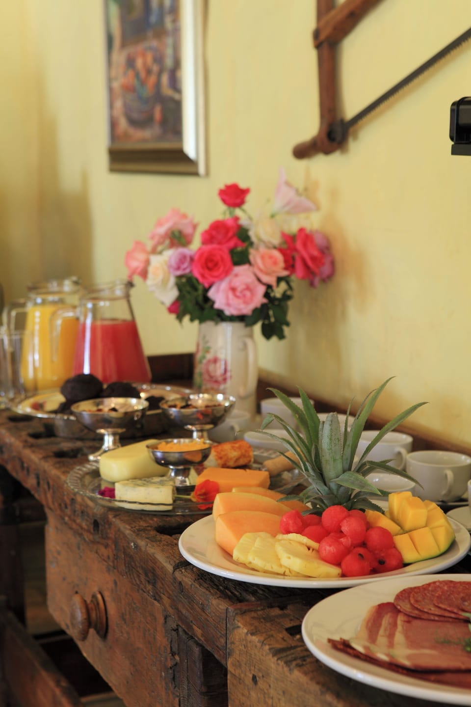 Daily full breakfast for a fee