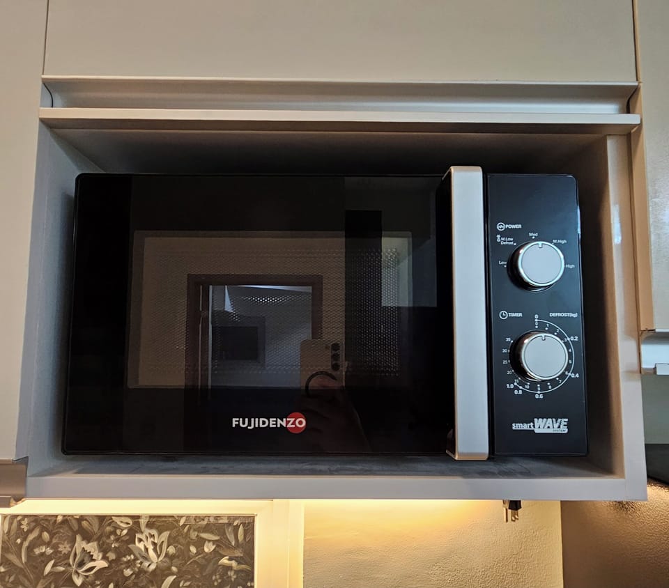 Microwave
