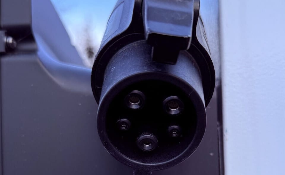 Electric Vehicle Charger (Credit Card Required)