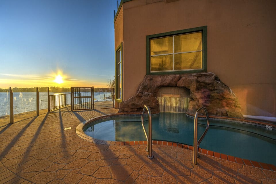 Indoor / Outdoor Community Spa Sunset Views