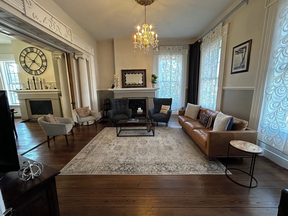 Cozy and Spacious Living Room