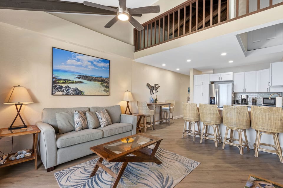 Condo, 1 King Bed with Sofa bed, Lanai, Ocean View (Shores of Maui 215) | Living area