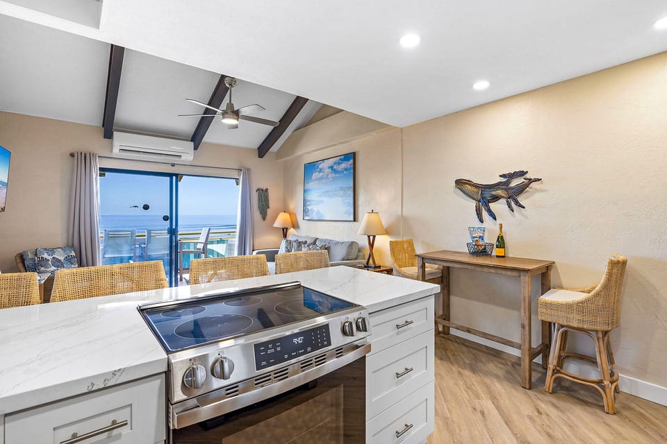 Condo, 1 King Bed with Sofa bed, Lanai, Ocean View (Shores of Maui 215) | Private kitchen | Coffee/tea maker