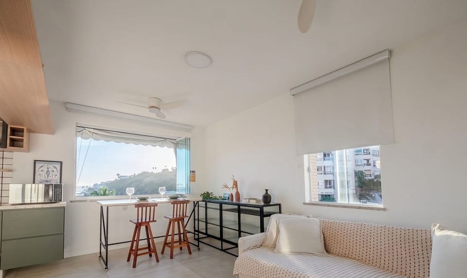 Basic Apartment | Living area