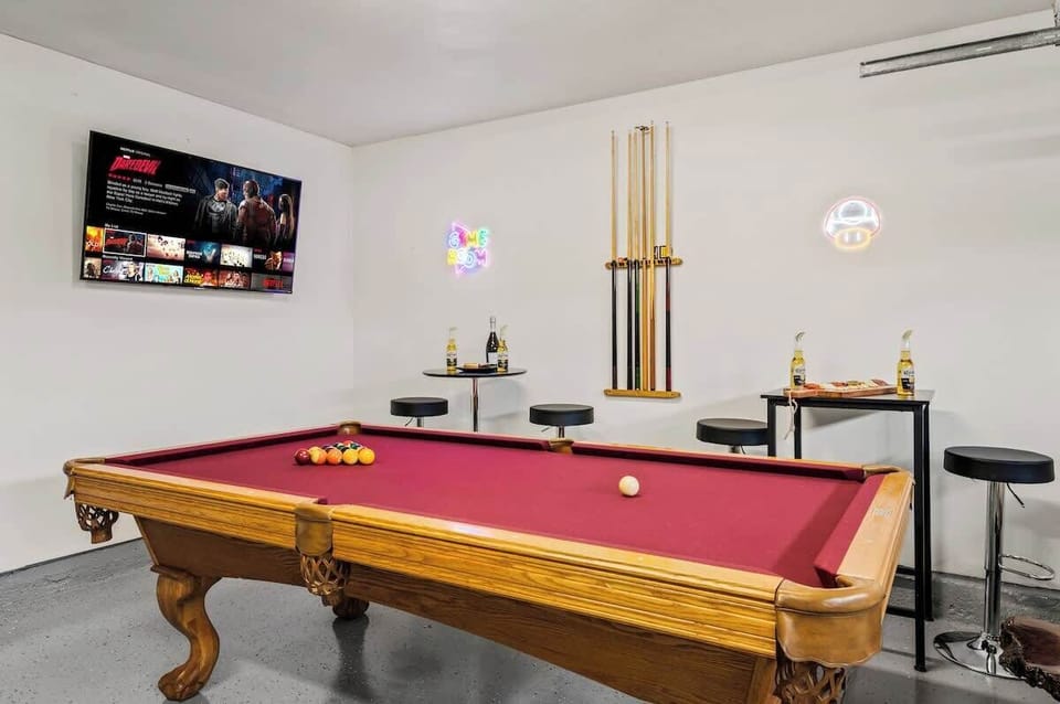 Game room