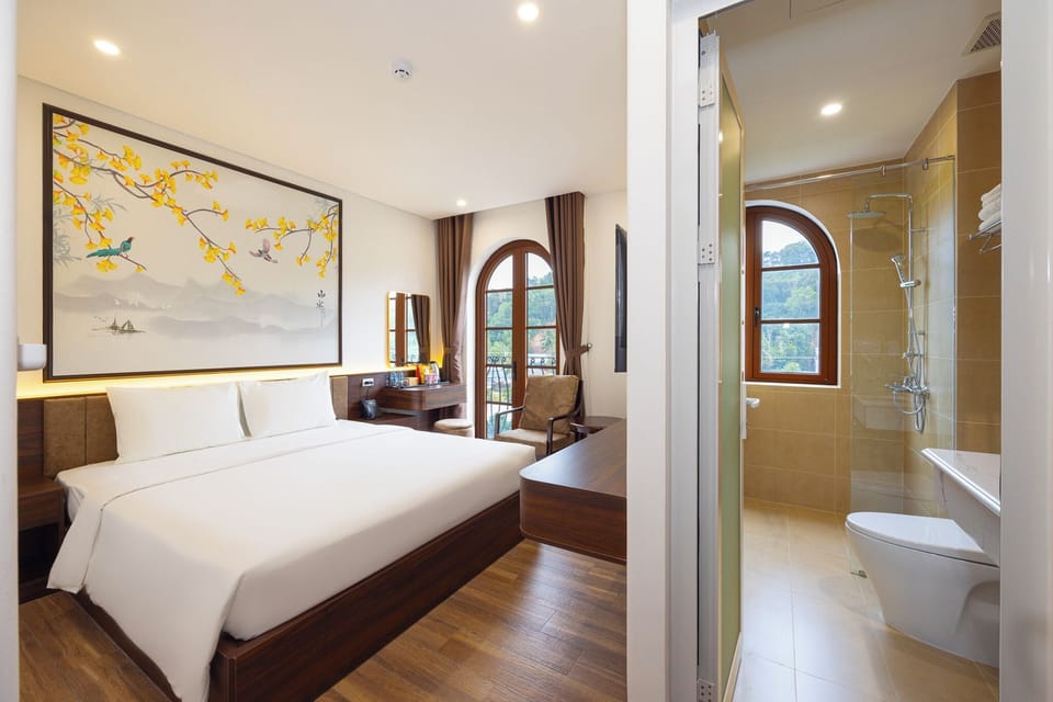 Superior Double Room, Balcony, City View | Soundproofing, free WiFi